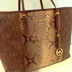 Michael Kors- Jet Set Snake Center Travel Tote
